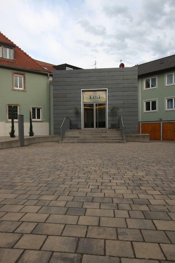 Hotel Tari Хёхберг Экстерьер фото